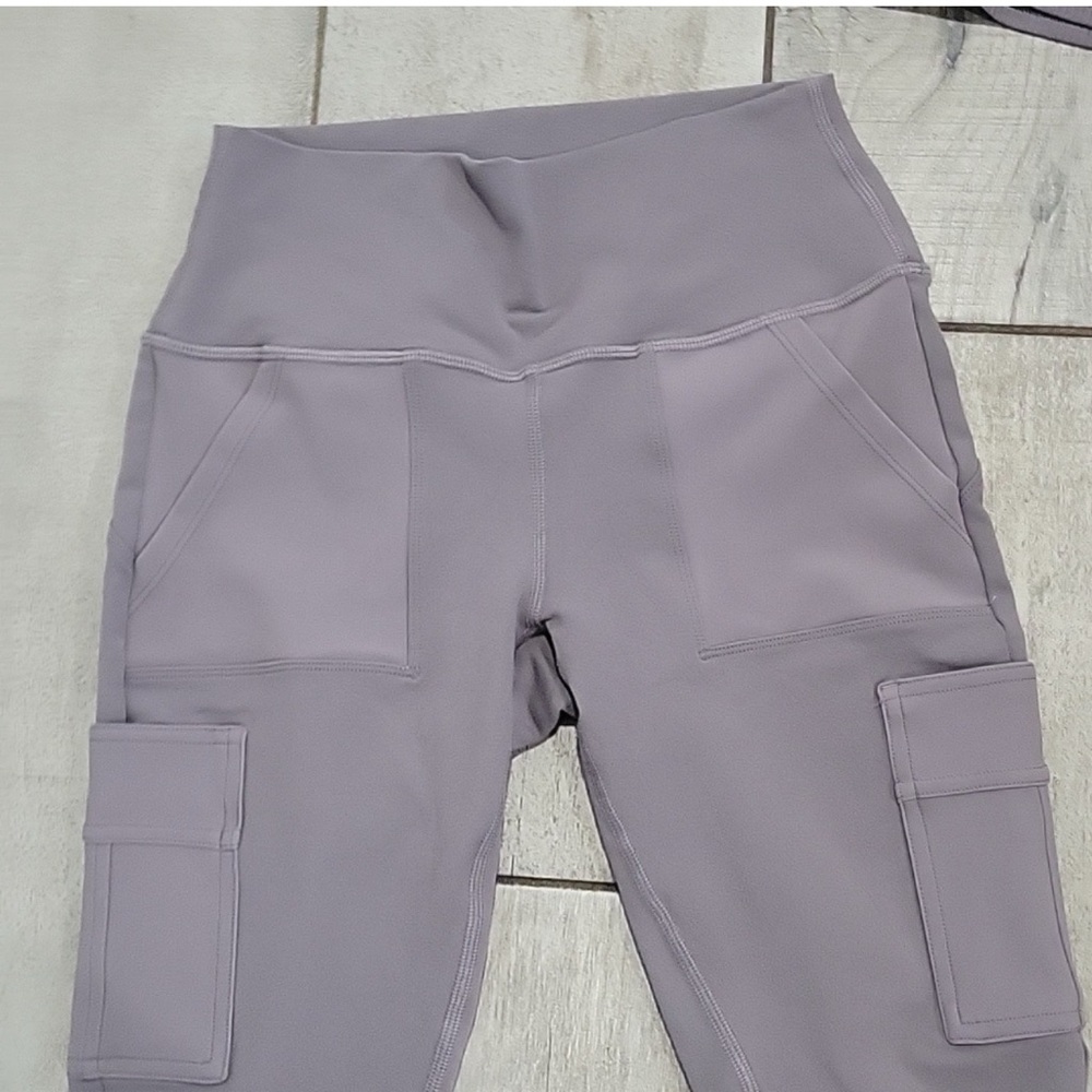 ALO Yoga Lavender/Grey Leggings and Tank Set - Picture 7 of 7